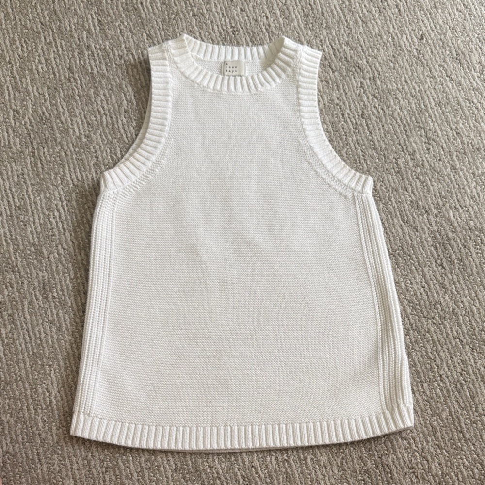 White Cream Knit Sleeveless Sweater Tank Top Ribbed